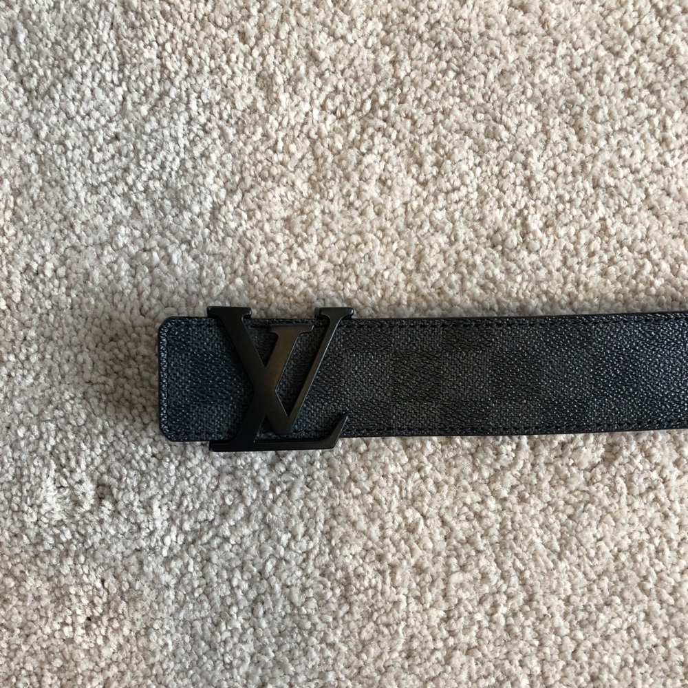 LV buckle Louis Vuitton belt
